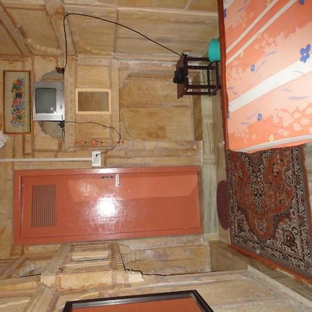 Hotel Jeet Mahal Dzsaiszalmer Kültér fotó